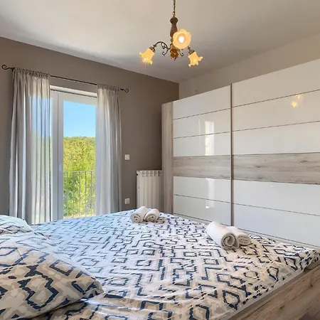 Dinka Vakantiehuis Barbici