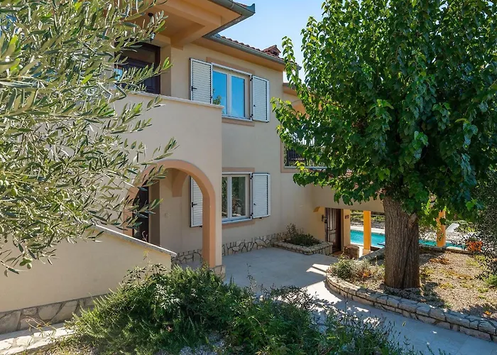 Dinka Tatil Evi Barbici