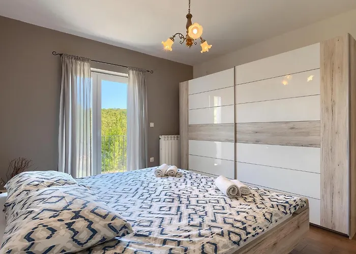 Dinka Tatil Evi Barbici